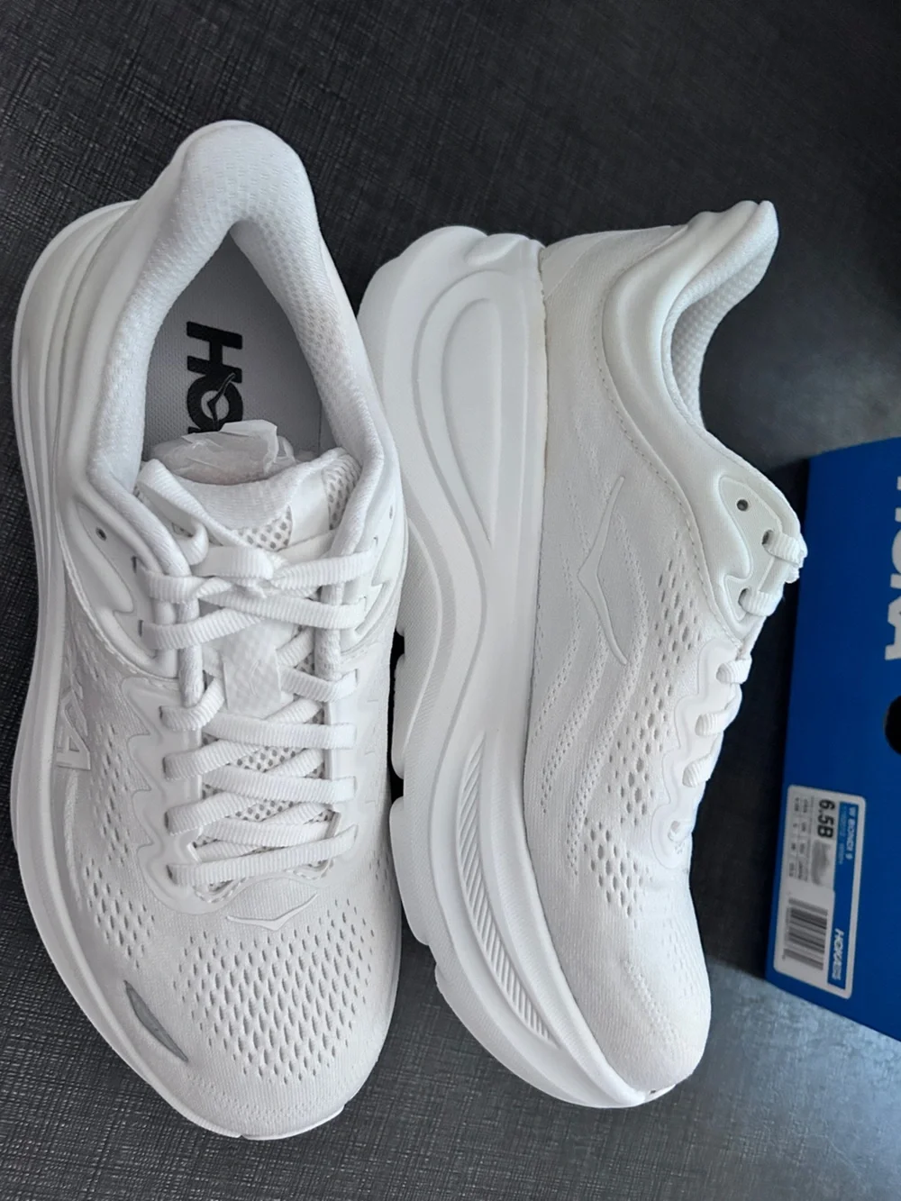 Women’s Hoka Bondi Shoes